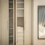 Apollo\'S Apartment On Radio City Midas Home
